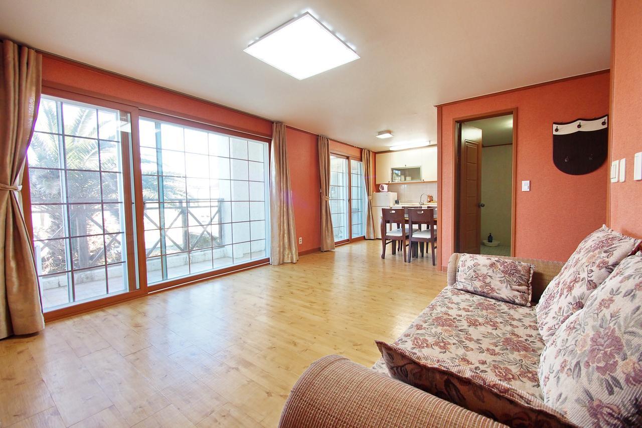Lasania Resort Szogüpho Kültér fotó
