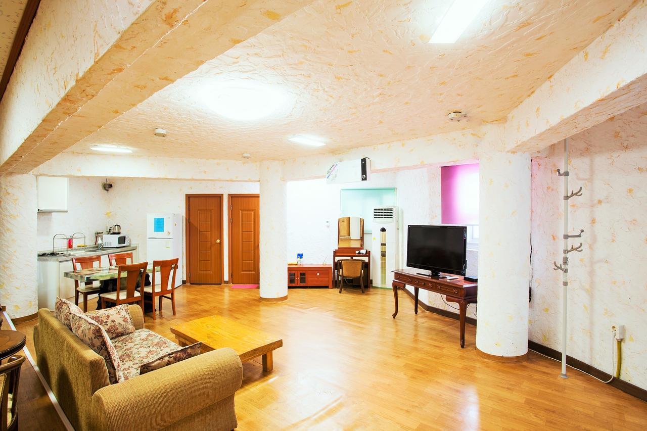 Lasania Resort Szogüpho Kültér fotó