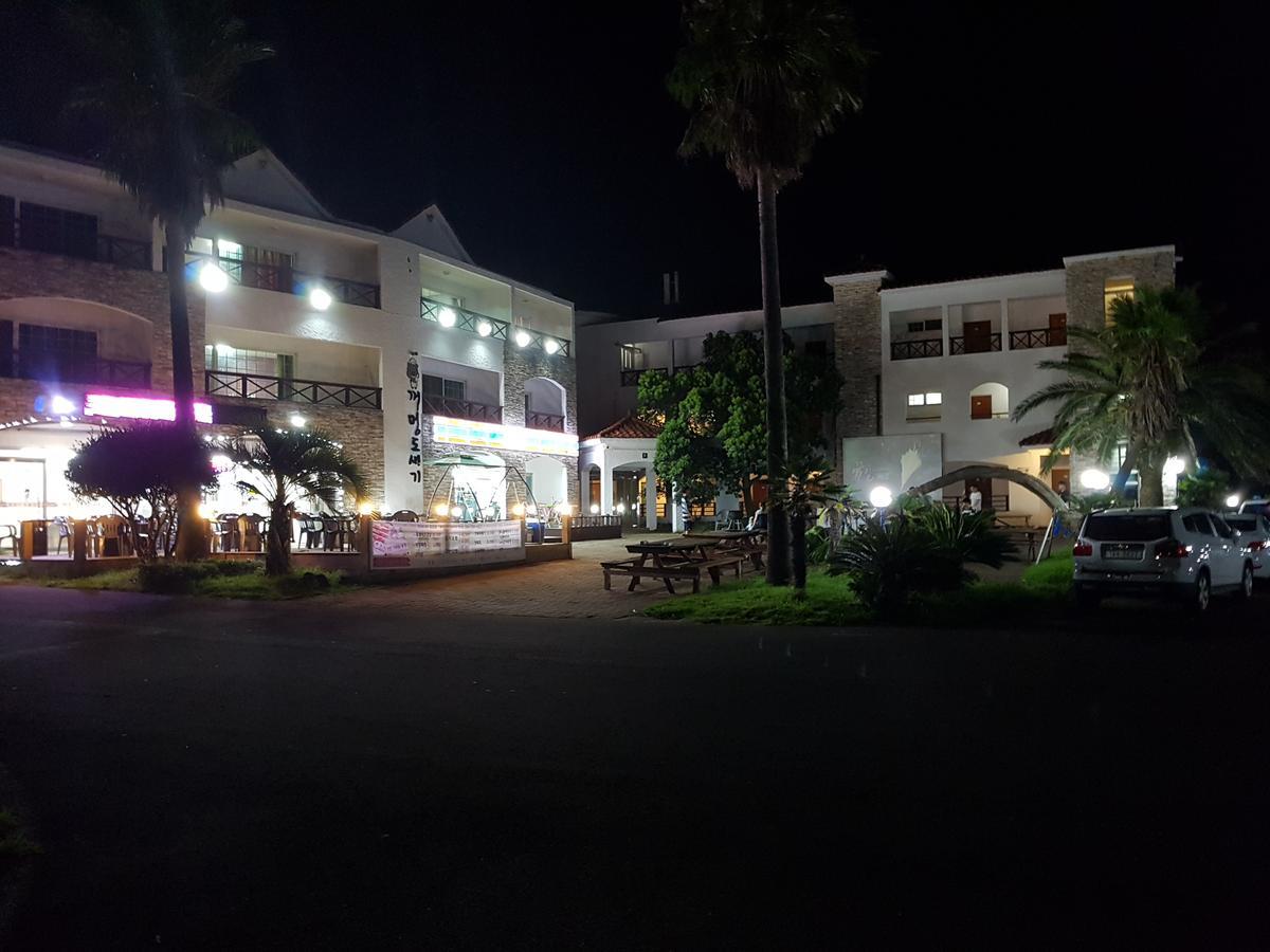 Lasania Resort Szogüpho Kültér fotó