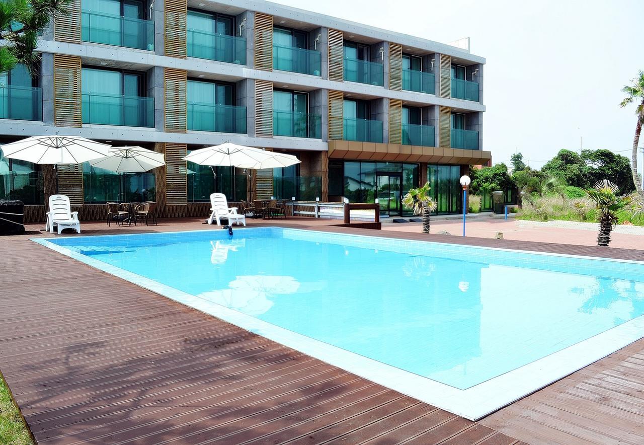 Lasania Resort Szogüpho Kültér fotó