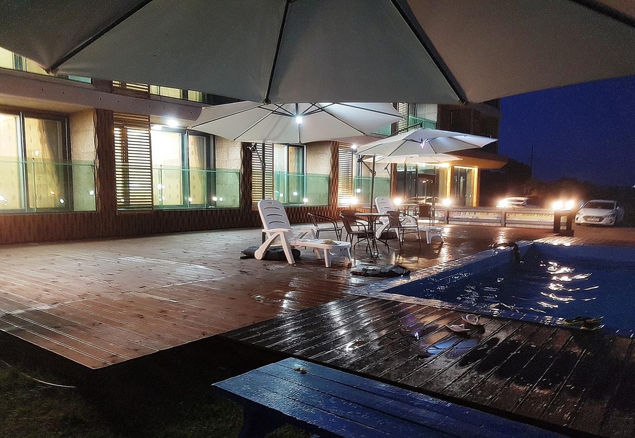 Lasania Resort Szogüpho Kültér fotó