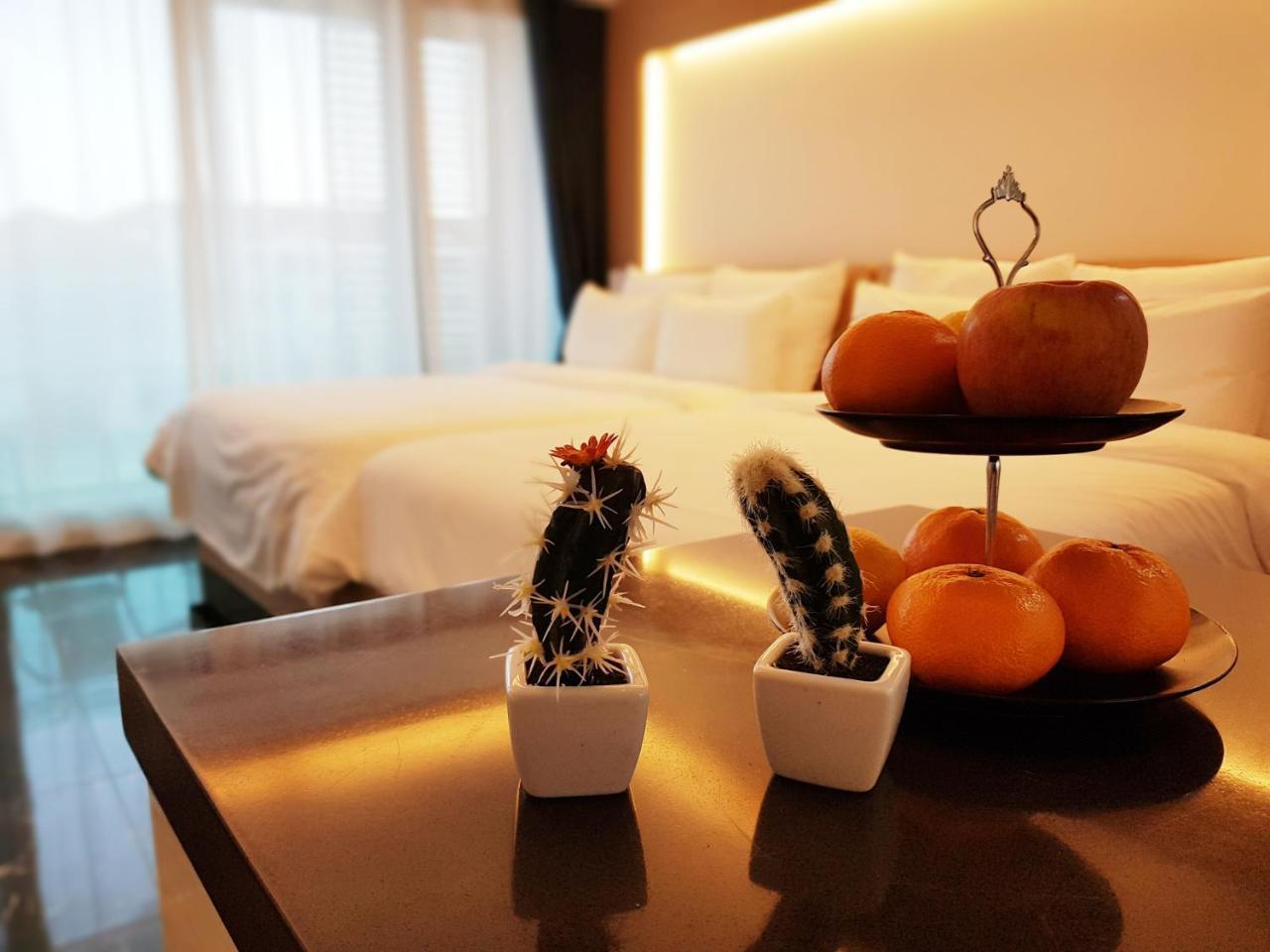 Lasania Resort Szogüpho Kültér fotó